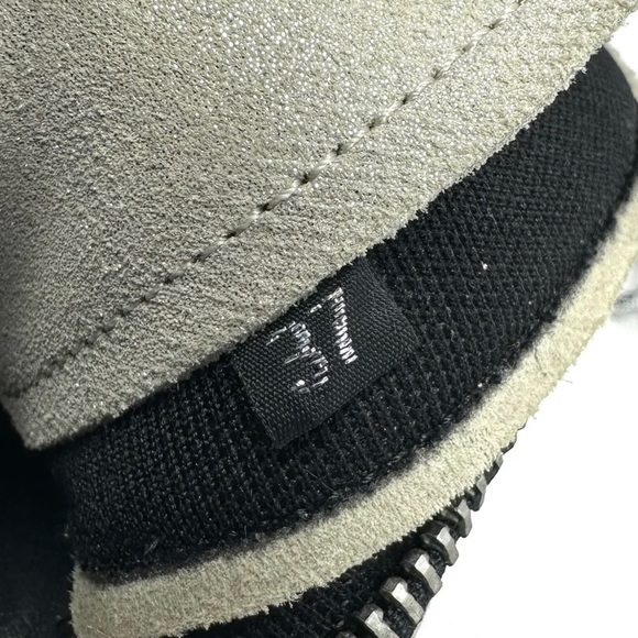 P448 Denise Beige Glitter Vibram Platform Lace-up Combat Boots 37 EU 7 US - Picture 9 of 10